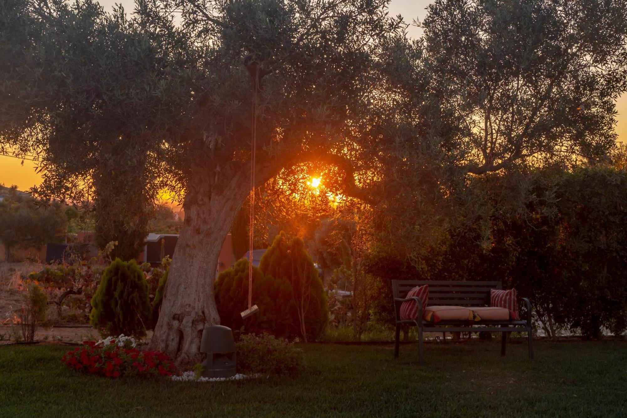 Al Karob Yoga Boutique Hotel Guia  Dış mekan fotoğraf