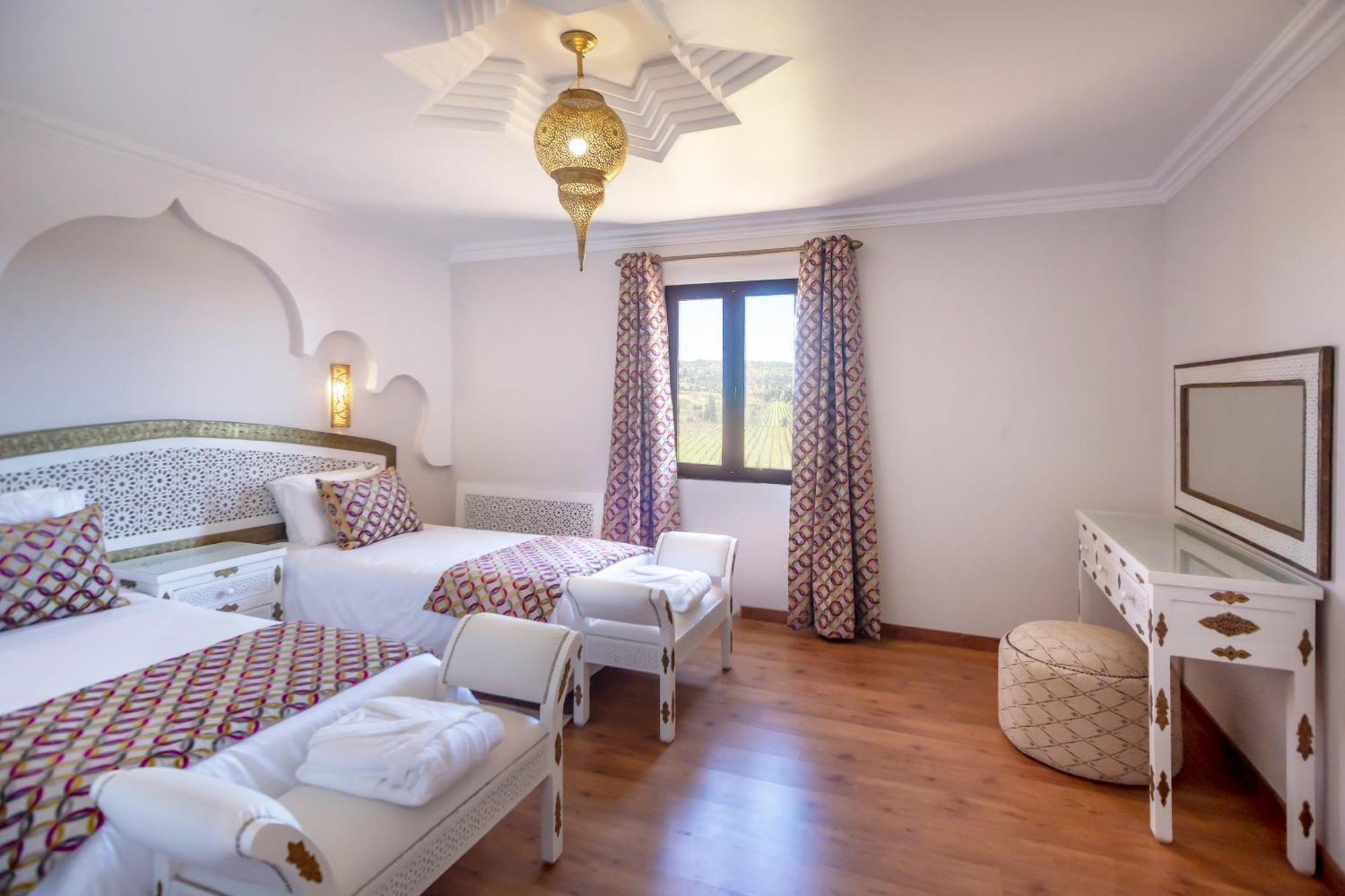 Al Karob Yoga Boutique Hotel Guia  Dış mekan fotoğraf